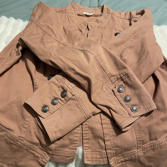 Westport Blush Pink military classic button up with front clasp closures size 2X - Picture 6 of 8